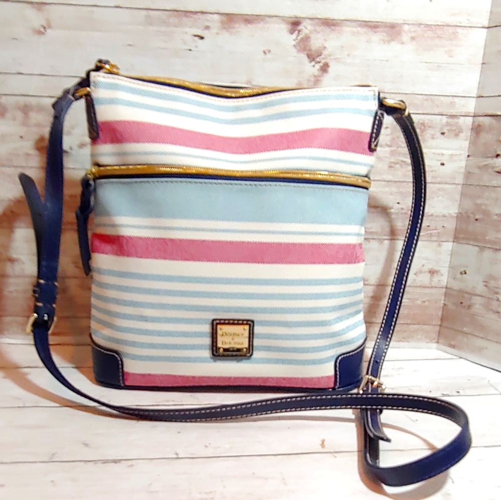 Dooney & Bourke